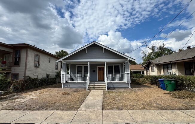 Move-In Ready & Recently Updated 2-Bedroom Home in the Heart of San Antonio