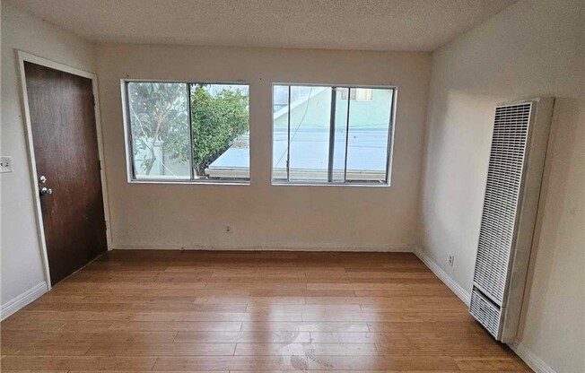 1 bed, 1 bath, 650 sqft, $1,750, Unit D