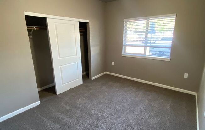 3 beds, 2 baths, 1,127 sqft, $1,790, Unit 107