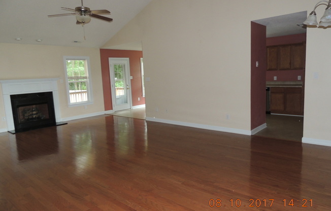 4 beds, 3 baths, $1,850