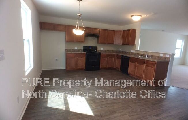 9503 HANBERRY BLVD