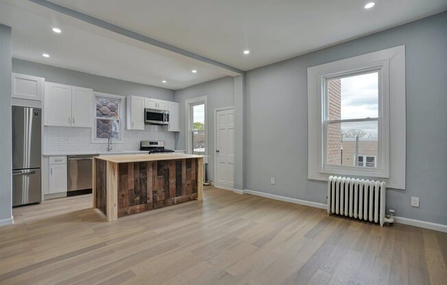 317 4 ST