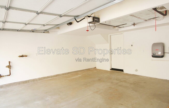 3 beds, 3.5 baths, 1,800 sqft, $4,995
