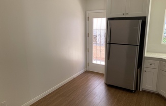 1 bed, 1 bath, 700 sqft, $2,295, Unit 2