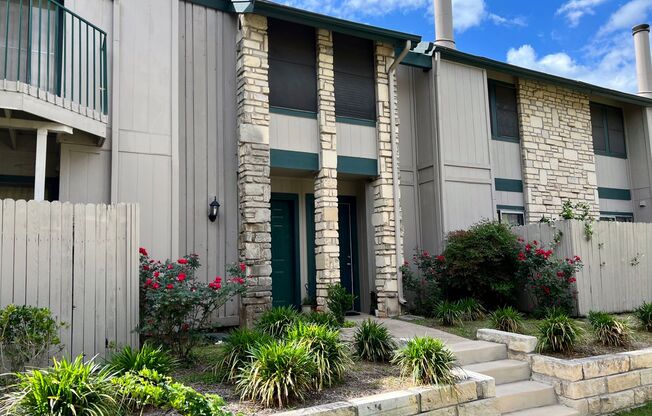 Woodwillow Townhomes and Duplexes