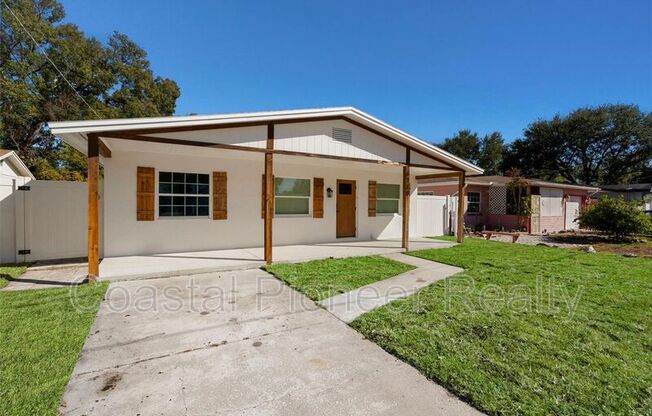 6710 S CORTEZ AVE