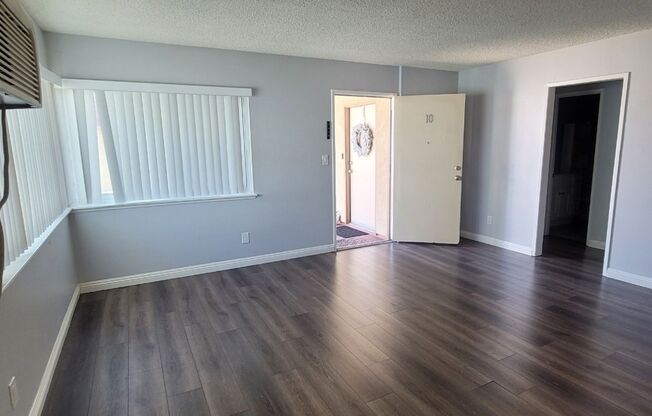 1 bed, 1 bath, $1,850, Unit 10