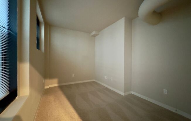 1 bed, 1 bath, 499 sqft, $1,590, Unit HA-424