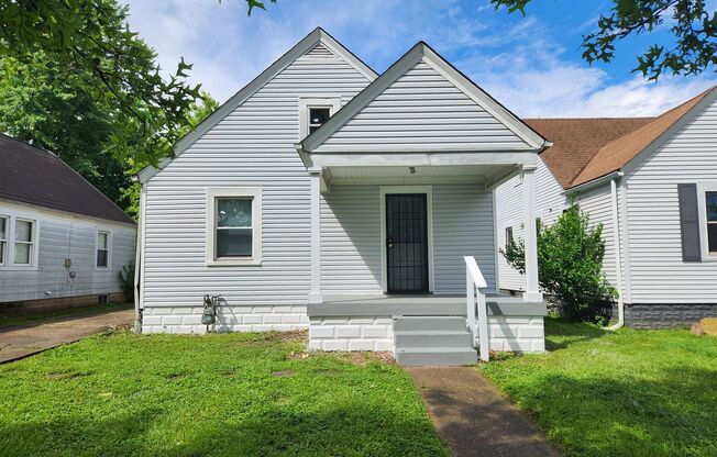 Charming 4 Bedroom by Churchill Downs