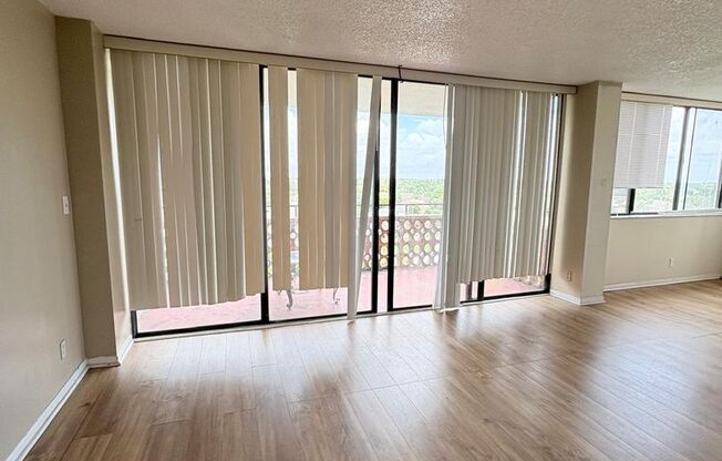 2 beds, 2 baths, $1,650, Unit APARTMENT 4609