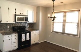 3 beds, 2 baths, $1,900