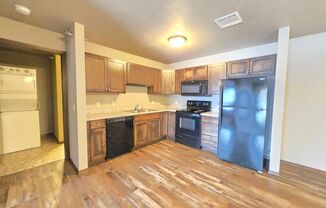 1 bed, 1 bath, 840 sqft, $875, Unit 202