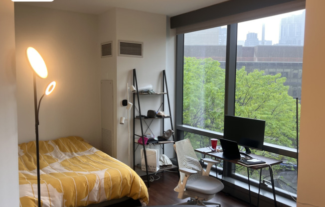 Studio, 1 bath, $5,600, Unit 3B