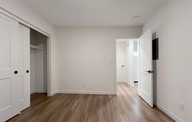 1 bed, 1 bath, 400 sqft, $1,995, Unit 8