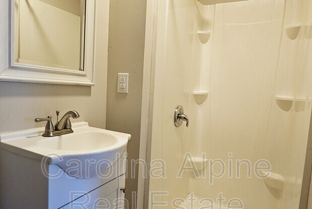 2 beds, 2 baths, $1,450