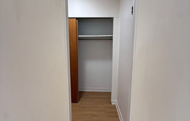 Studio, 1 bath, 487 sqft, $1,250, Unit Fifth 306