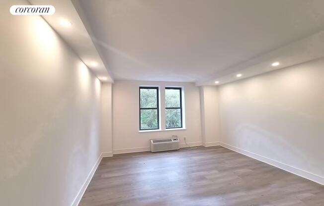 1 bed, 1 bath, $5,500, Unit 6F