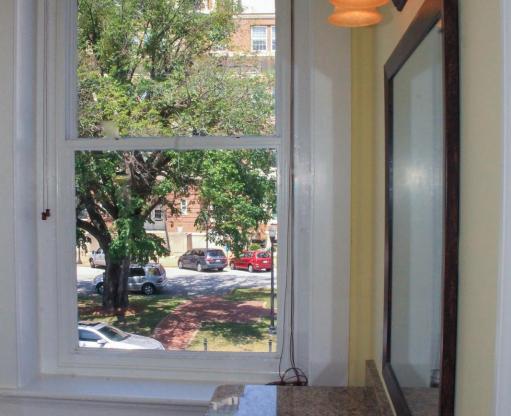 1 bed, 1 bath, 794 sqft, $1,500