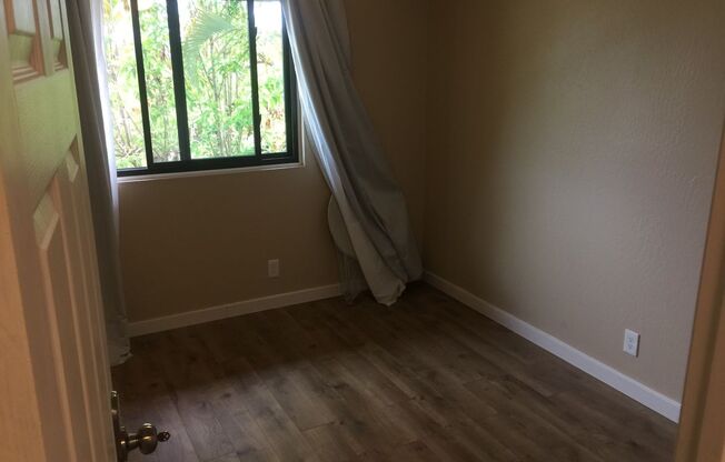 3 bedroom 2.5 bath Townhome in Mililani!