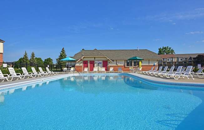 Large Outdoor Pool at Perry Place, Grand Blanc, MI