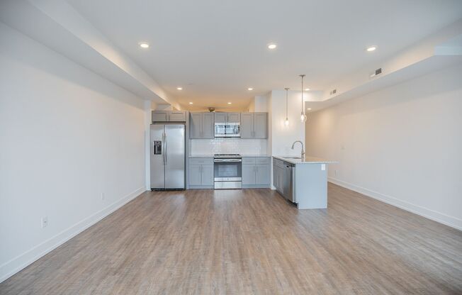 1 bed, 1 bath, 787 sqft, $1,750, Unit Unit 402