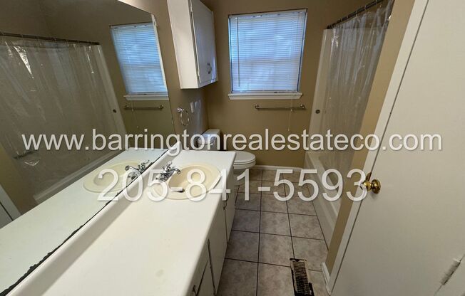 3 beds, 2 baths, $1,650