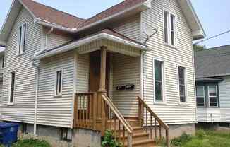 632 BAY SHR DR