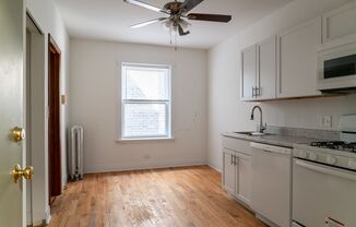 Studio, 1 bath, 225 sqft, $1,050, Unit 4615-2C