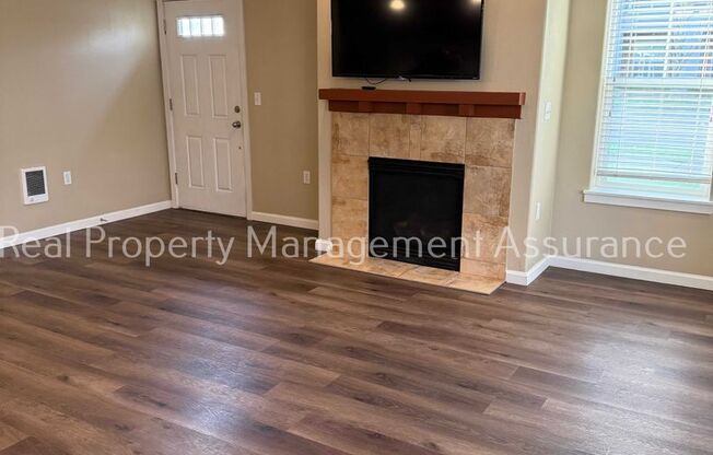 10651 NE RED WING WAY