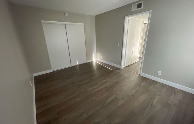 2 beds, 1 bath, 820 sqft, $1,600, Unit 503