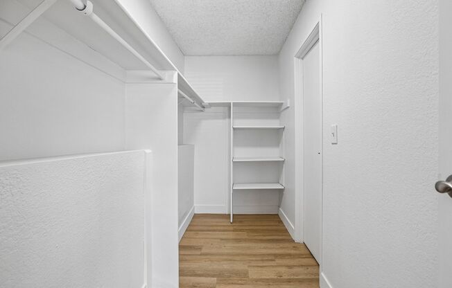 1 bed, 1 bath, 756 sqft, $1,249, Unit 25C