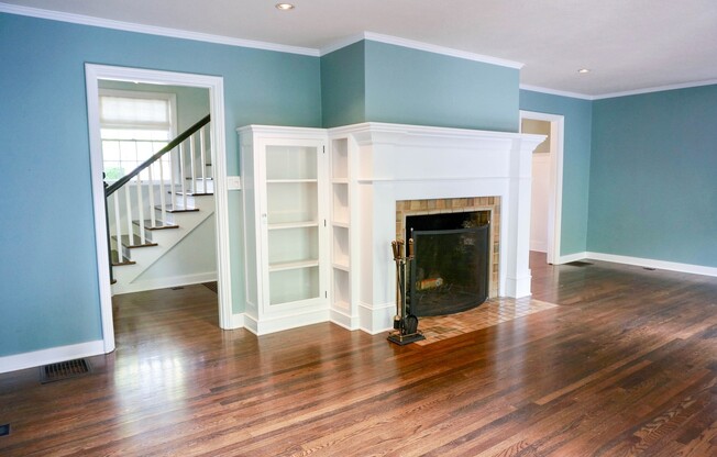 Gorgeous Dream Home in the Southwest Hills! Your Pacific Northwest Oasis Awaits!