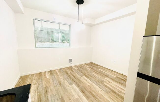 Studio, 1 bath, $1,395, Unit 003