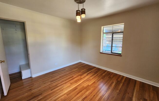 2 beds, 1 bath, $2,075