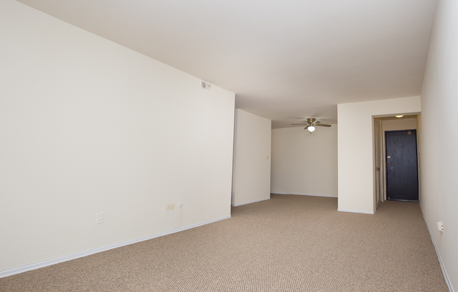 1 bed, 1 bath, 700 sqft, $1,600, Unit 421-#202