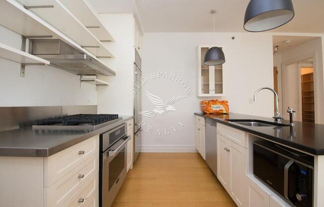 1 bed, 1 bath, 1,704 sqft, $5,895, Unit 17M