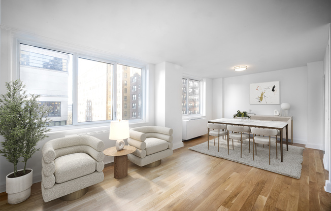 3 beds, 2.5 baths, $14,500, Unit 15F