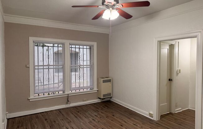 Studio, 1 bath, 325 sqft, $1,525, Unit 12