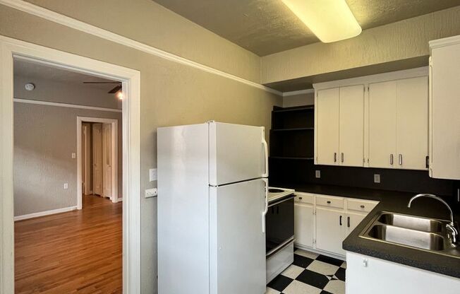 1 bed, 1 bath, $1,495, Unit 209