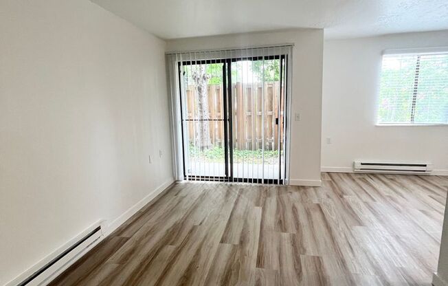 Studio, 1 bath, 480 sqft, $1,395, Unit 118