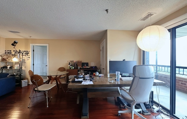 2 beds, 2 baths, 1,206 sqft, $3,500, Unit 1123