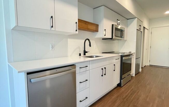 1 bed, 1 bath, 583 sqft, $1,995, Unit 301 - MFTE