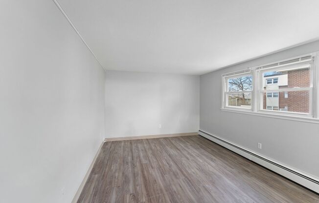 2 beds, 2 baths, 770 sqft, $1,950, Unit 264-03