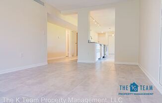 208 E Lake Howard Dr Apt 104