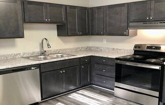 Fully Furnished Kitchen at The Groves, Gastonia, North Carolina