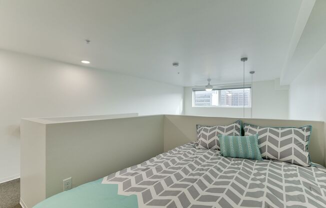 1 bed, 1 bath, 297 sqft, $1,205, Unit 604