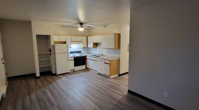 3 beds, 1 bath, 1,200 sqft, $1,710