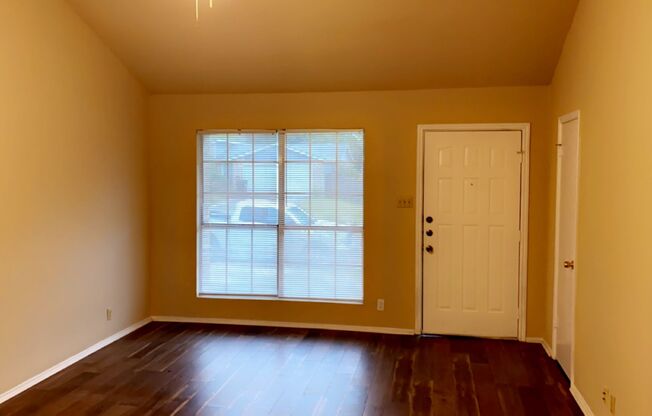 Welcome home to 3329 Country View!