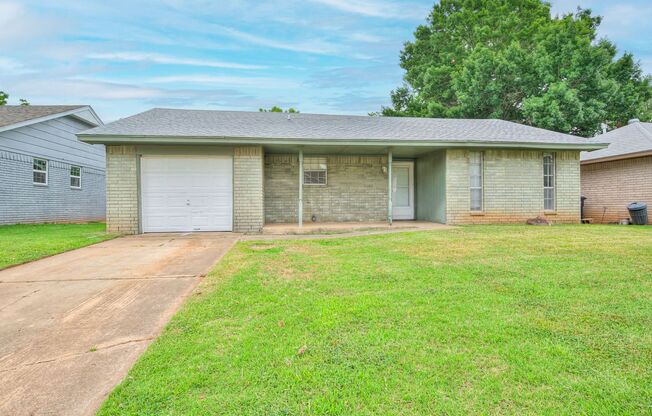 Cute home in Shawnee