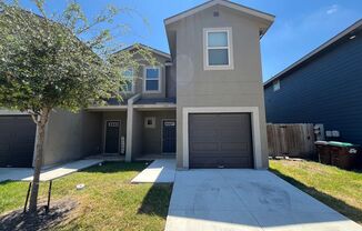 6846 Lakeview Dr. #102, San Antonio, TX. 78244